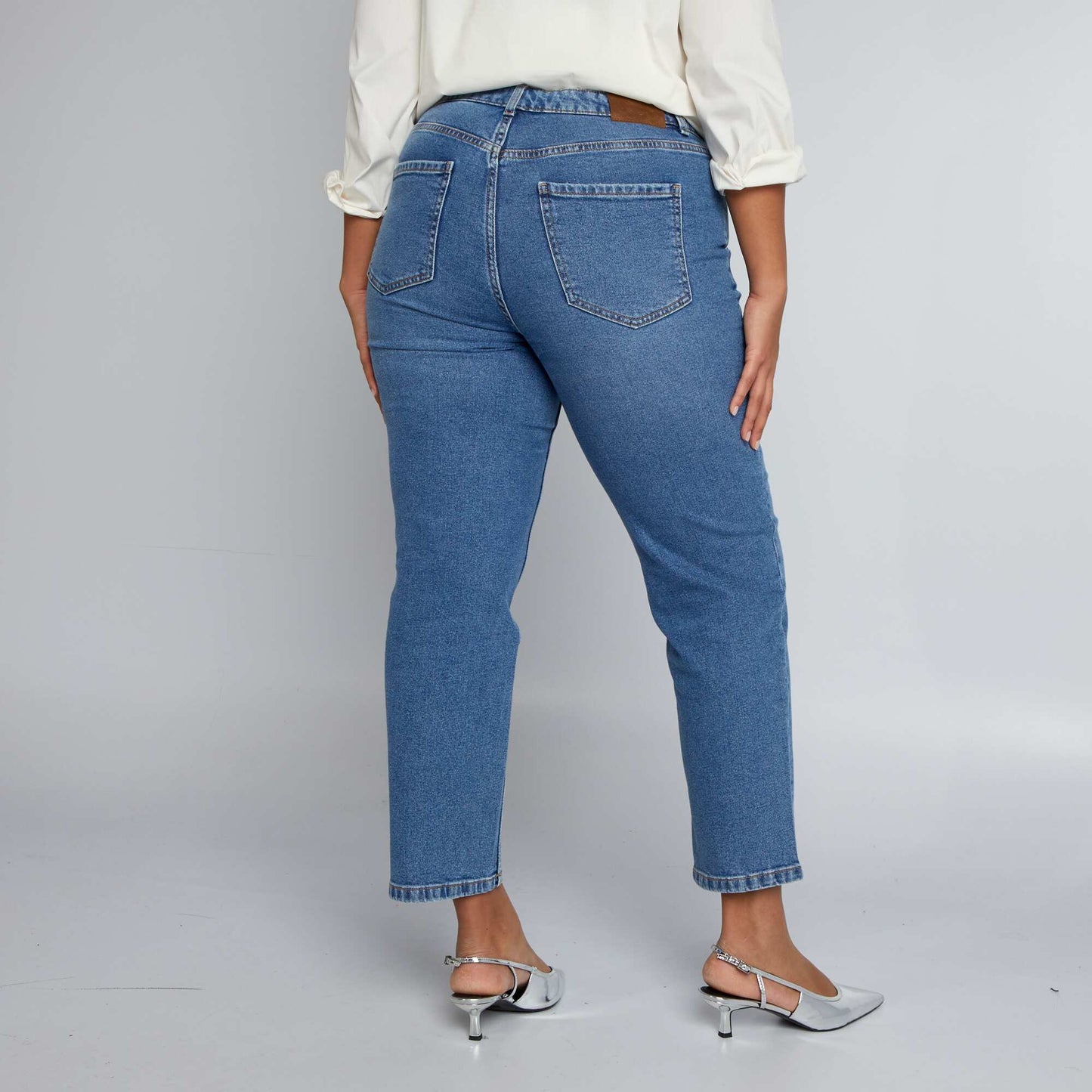 Distressed straight-leg jeans - L30 BLUE