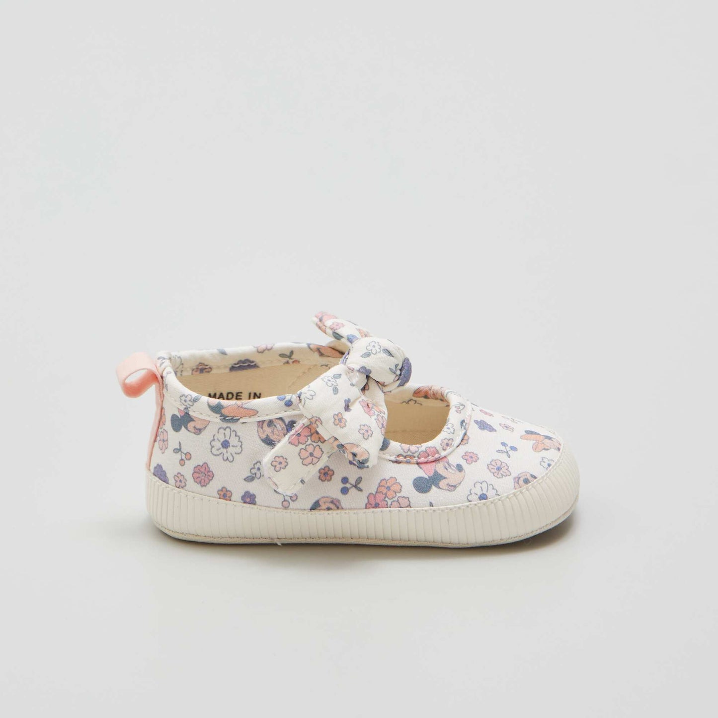 Disney Minnie Mouse closed sandals WHITE