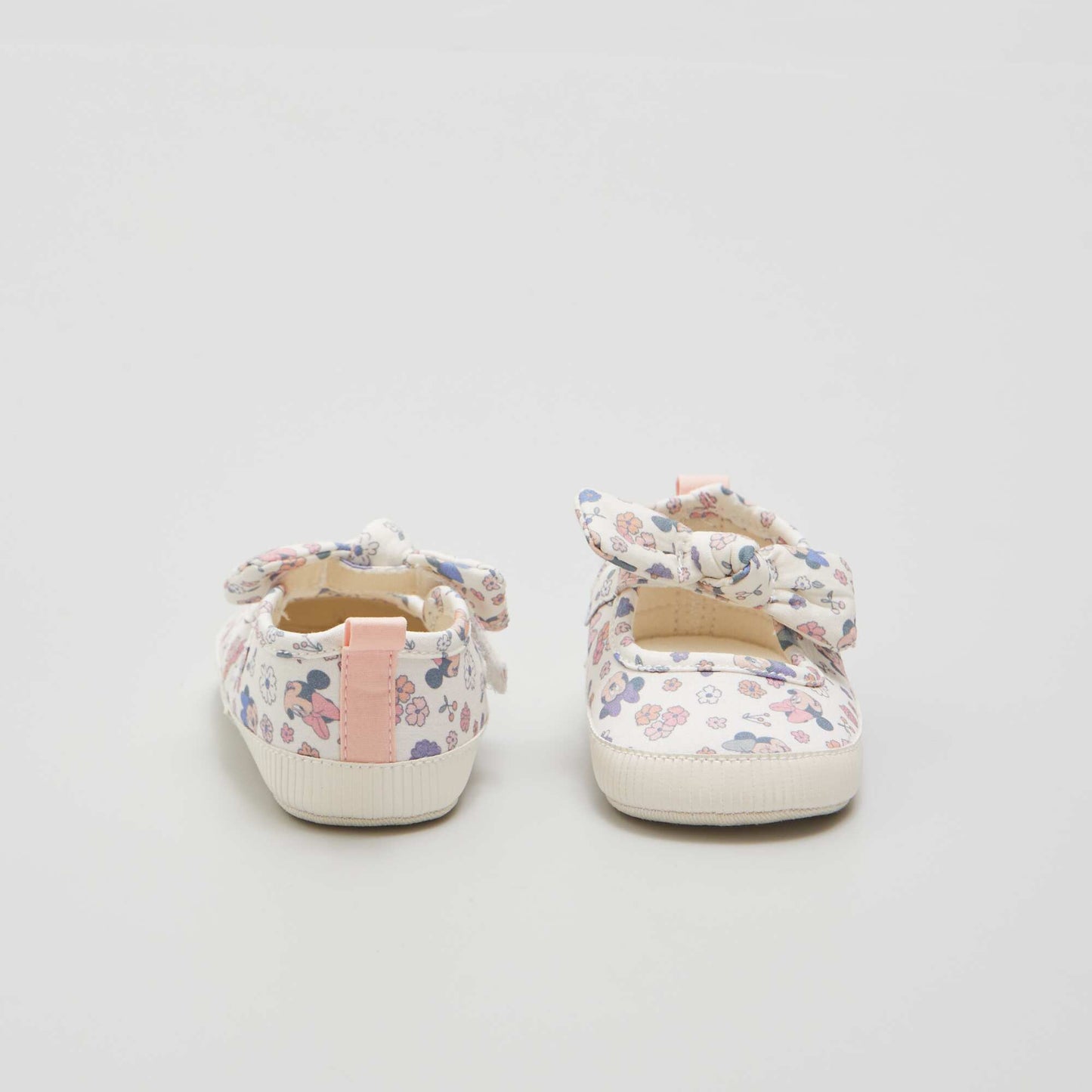 Disney Minnie Mouse closed sandals WHITE