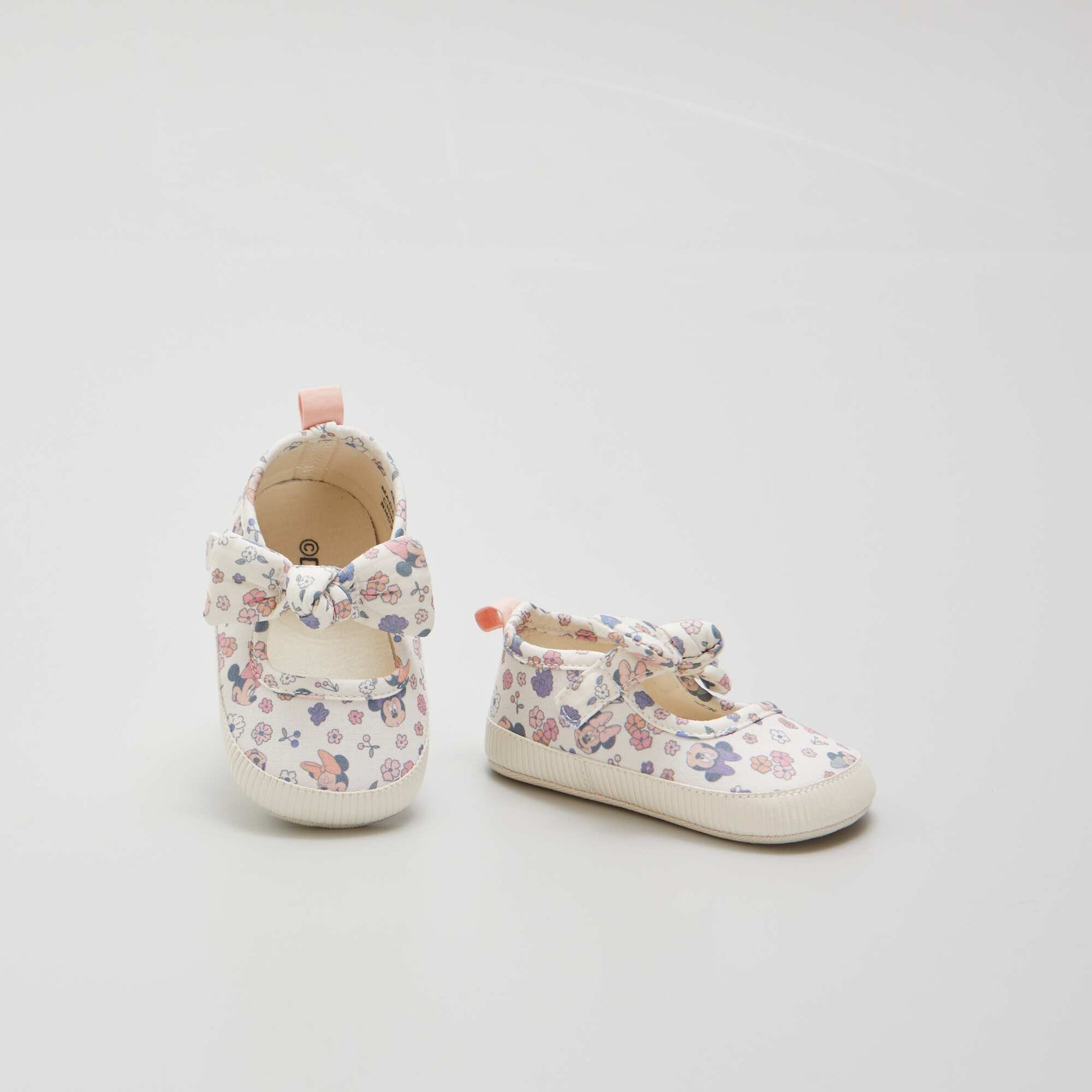 Disney Minnie Mouse closed sandals WHITE