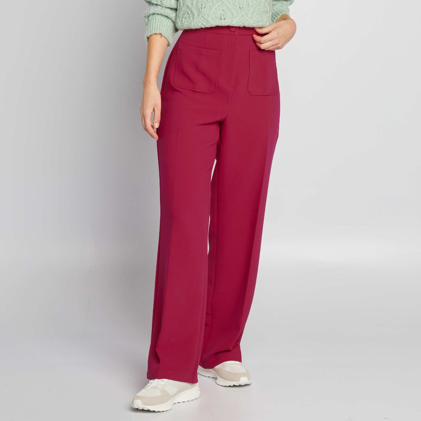 Straight-leg trousers with 2 patch pockets RED