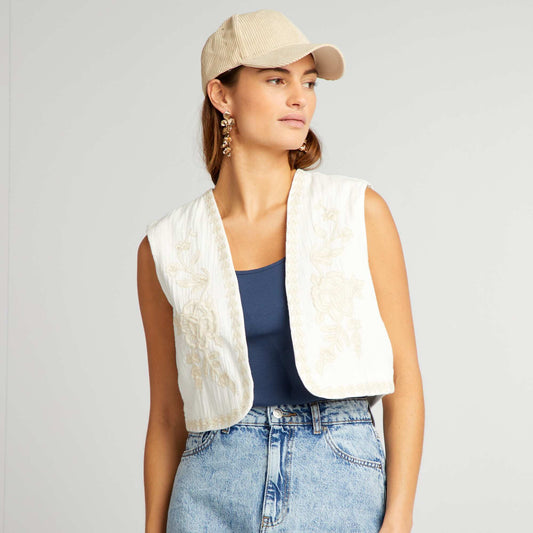 Sleeveless jacket with embroidery BEIGE