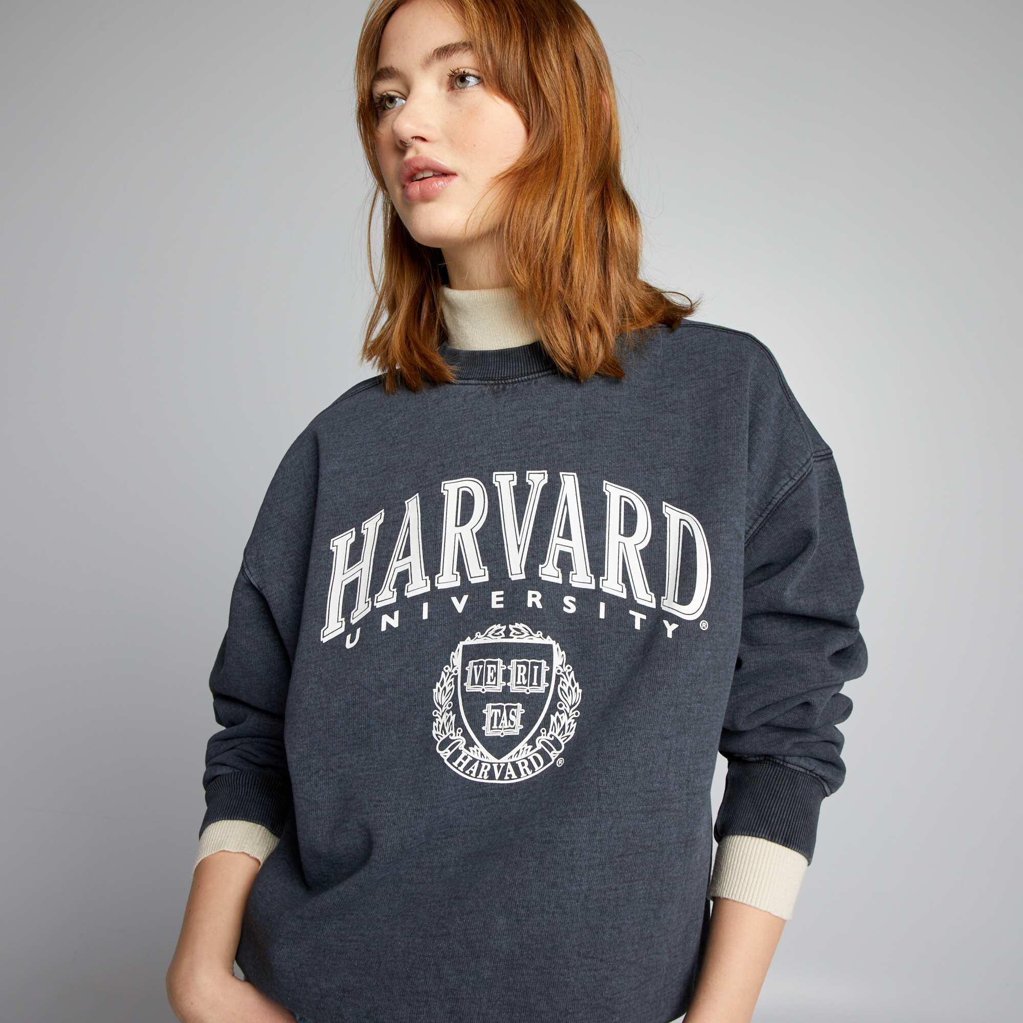 Oversized shop harvard sweatshirt