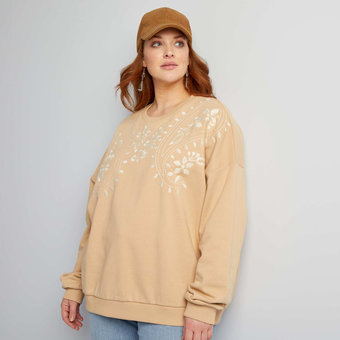 Embroidered sweatshirt BEIGE