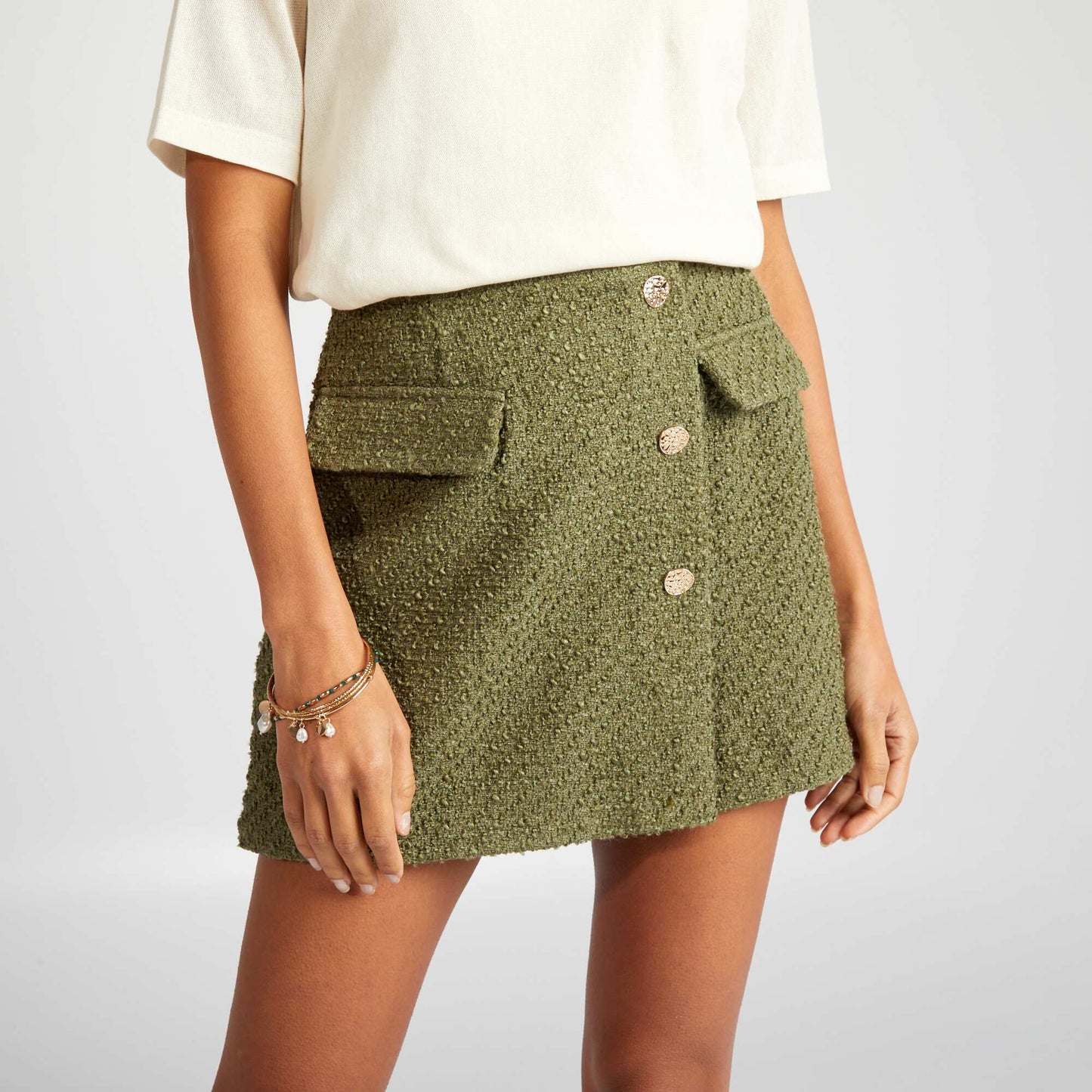 Skort with jewelled buttons GREEN