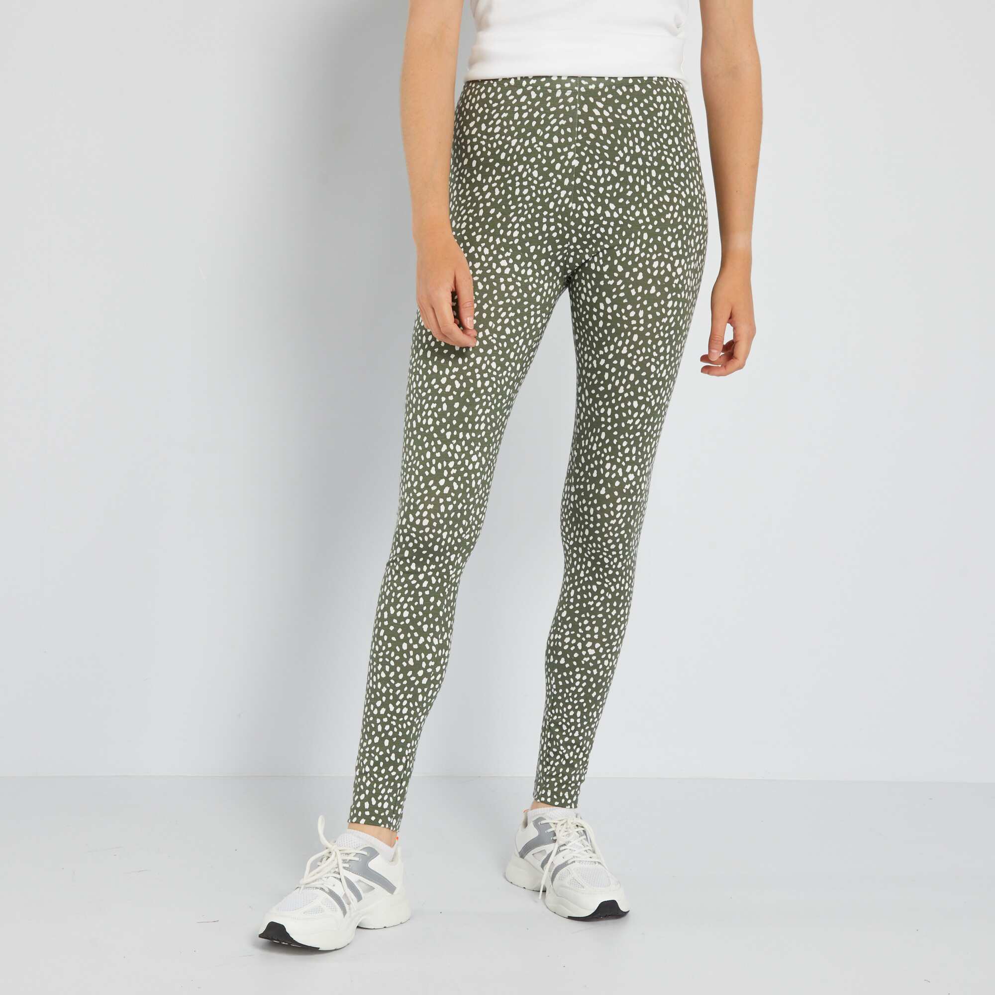 Hoxton Haus Tall seamless gym leggings in khaki | ASOS