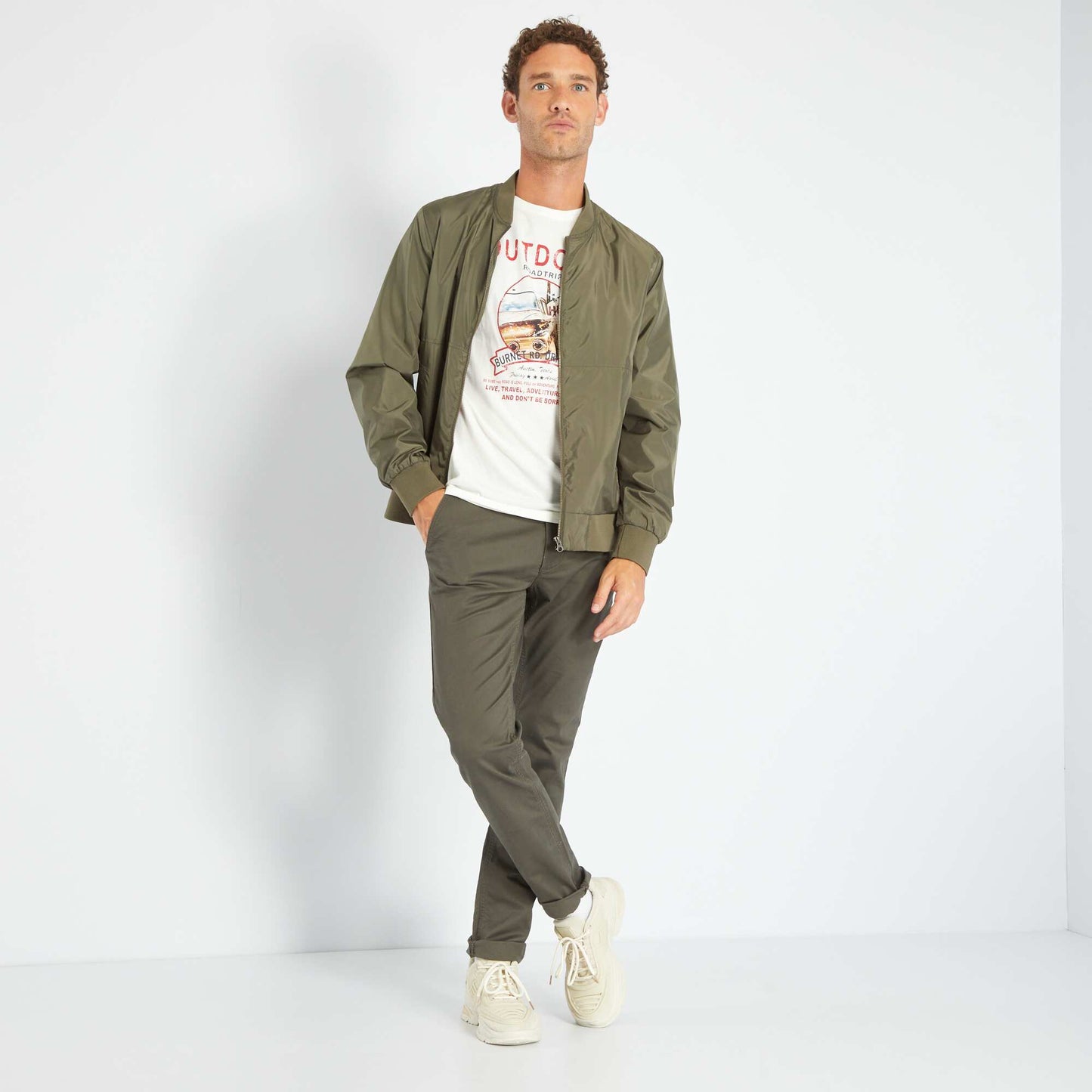 Slim-fit chinos KHAKI SWATC