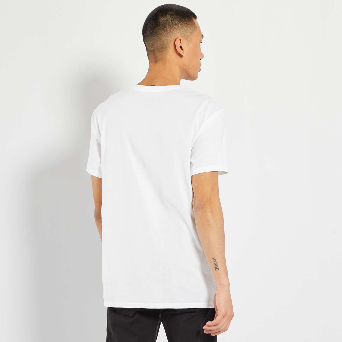 Regular cotton V-neck T-shirt white