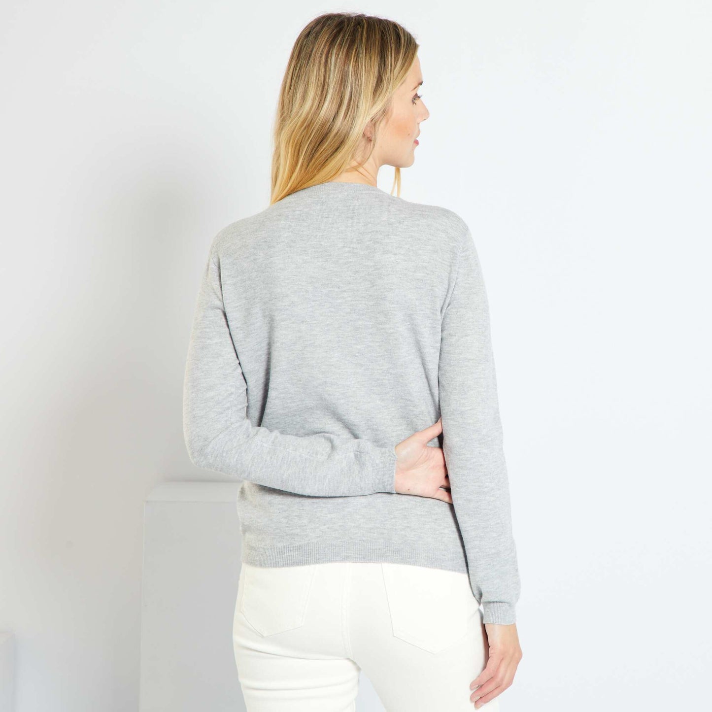 Fine knitted plain sweater GREY