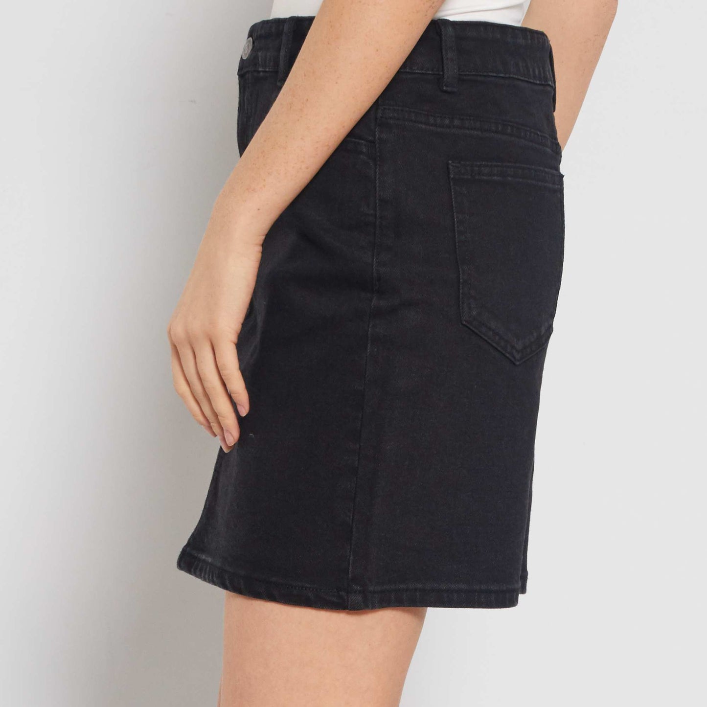 Short denim skirt Black