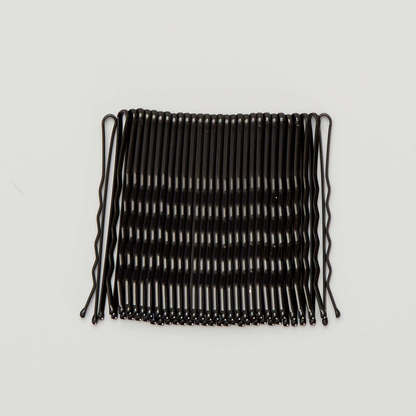 Pack of 30 hairpins black