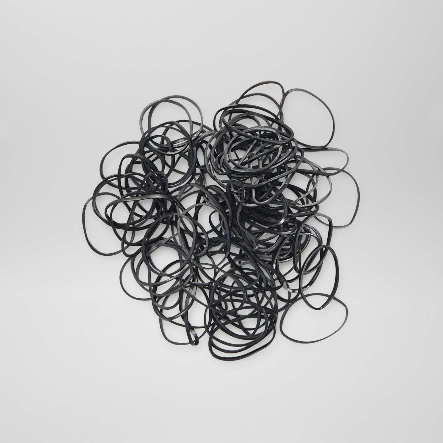 Pack of 100 coloured elasticated hair bands BLACK BROWN