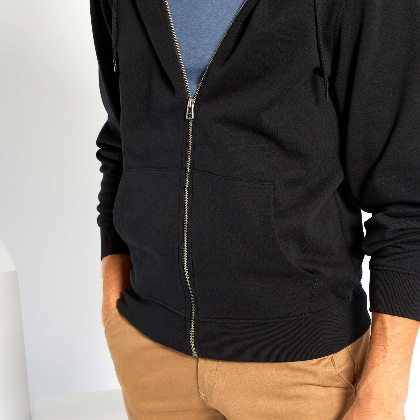 Zip-up hoodie Black