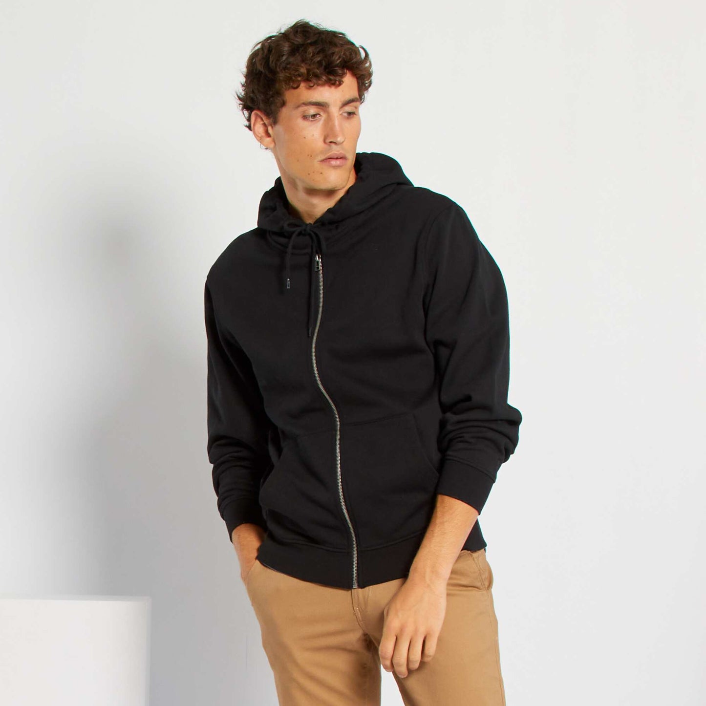 Zip-up hoodie Black