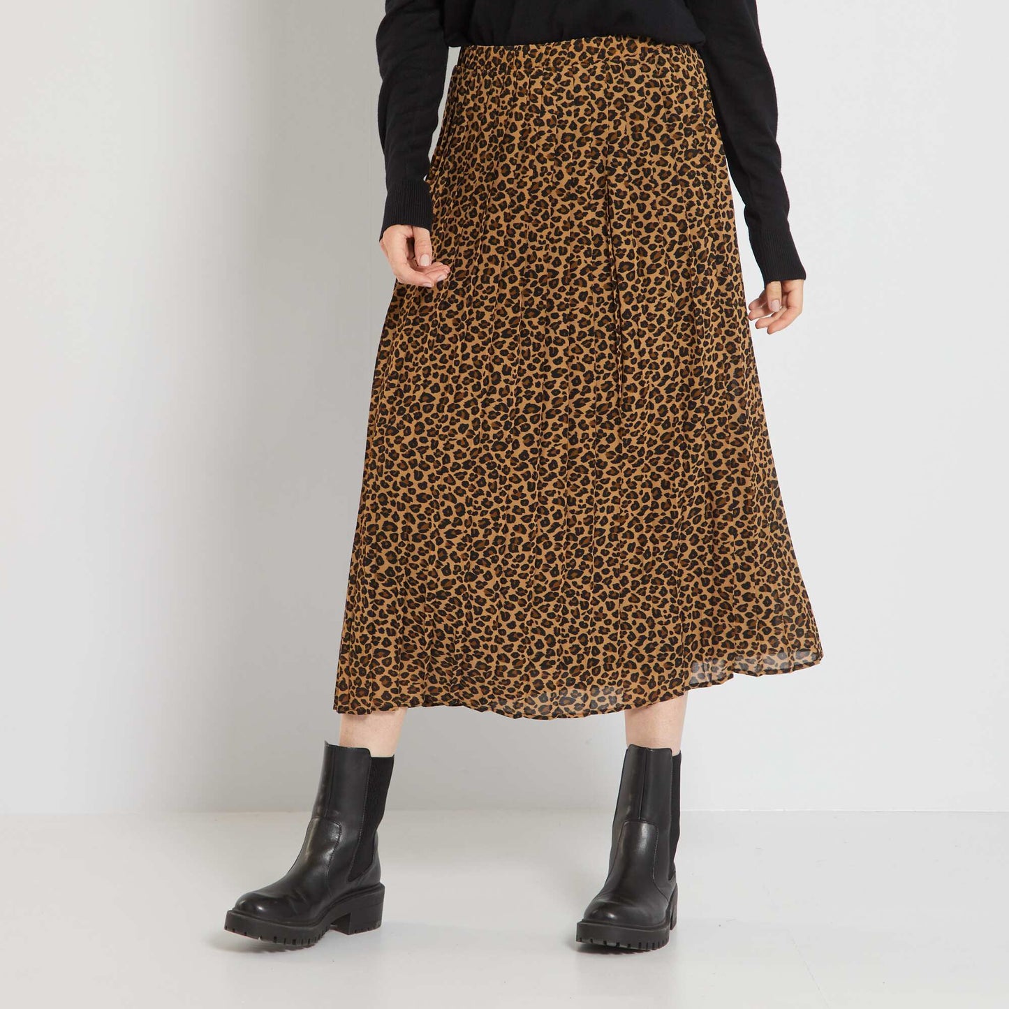 Long pleated skirt BROWN