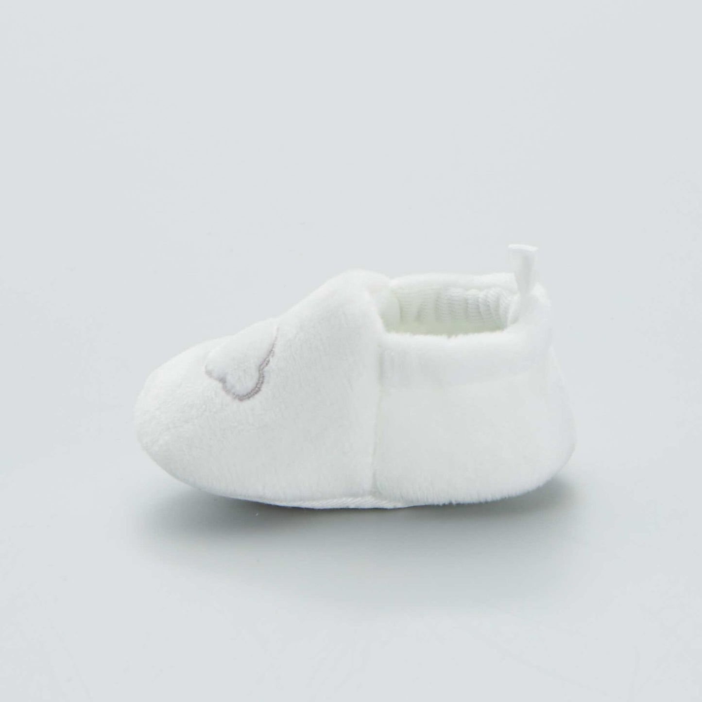 Embroidered baby booties - cloud off-white