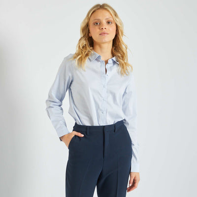 Fitted shirt with cutaway collar blue grey