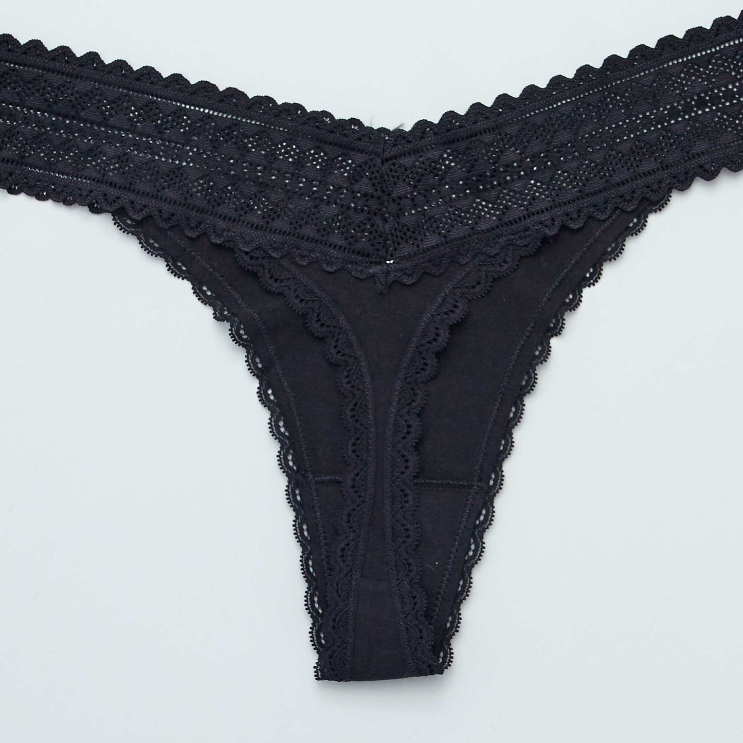 Pack of 3 cotton and lace thongs BLACK