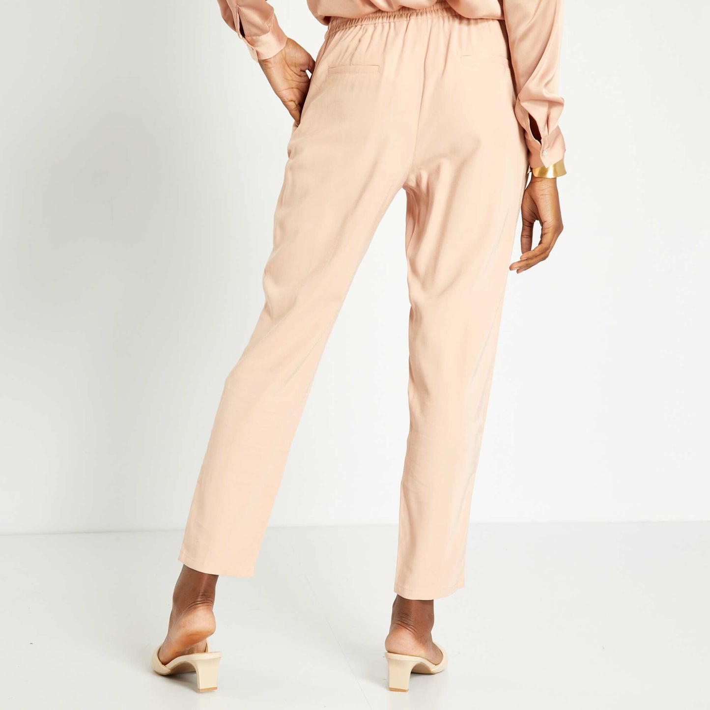 Regular-fit jogger style twill trousers PINK