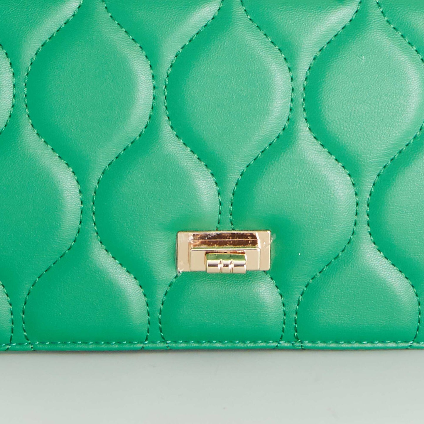Block colour quilted bag GREEN