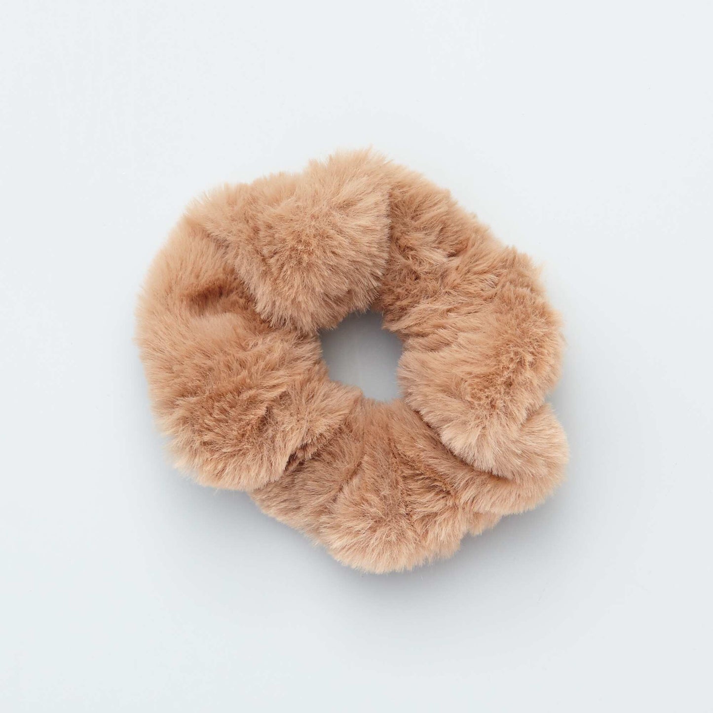 Pack of 2 furry scrunchies WHITE