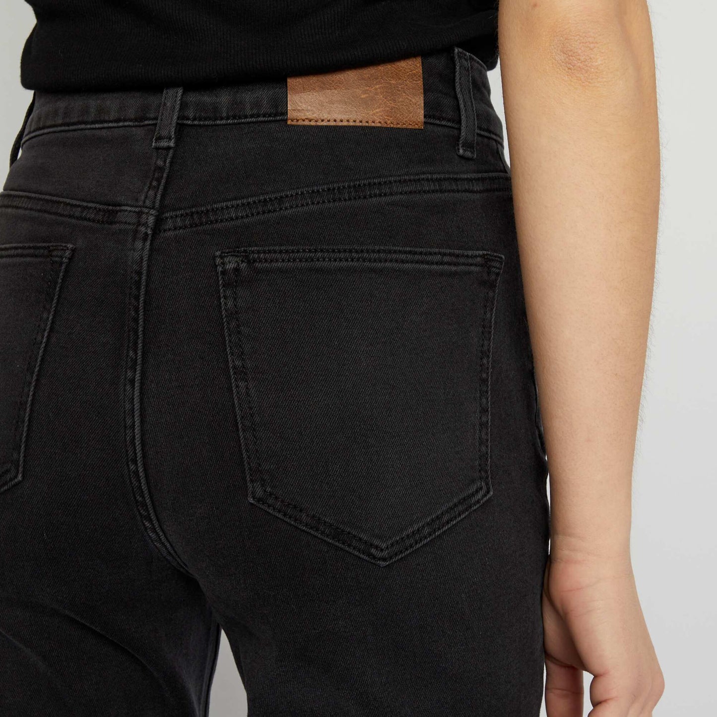 Flared jeans - L30 BLACK