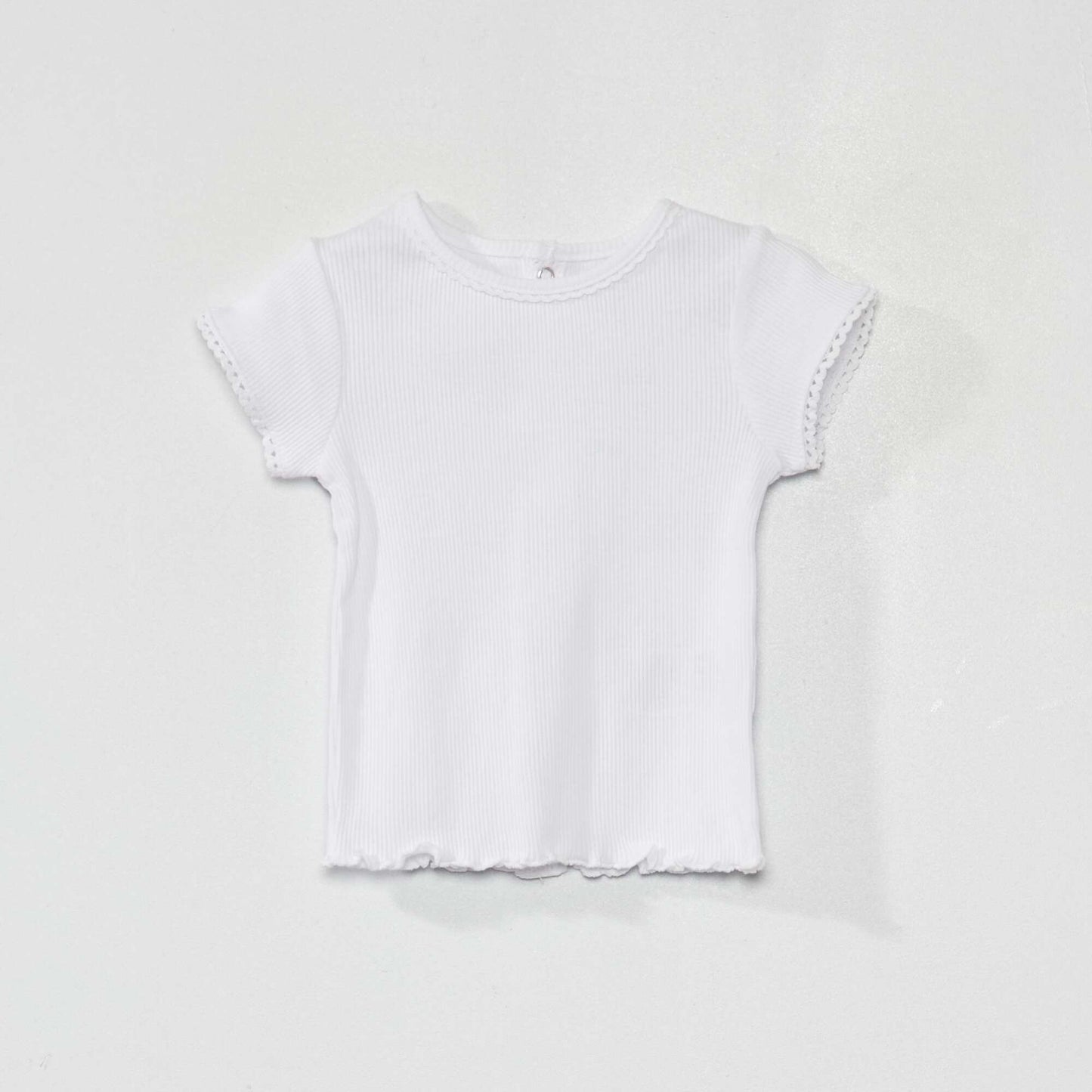 Short-sleeved T-shirt white