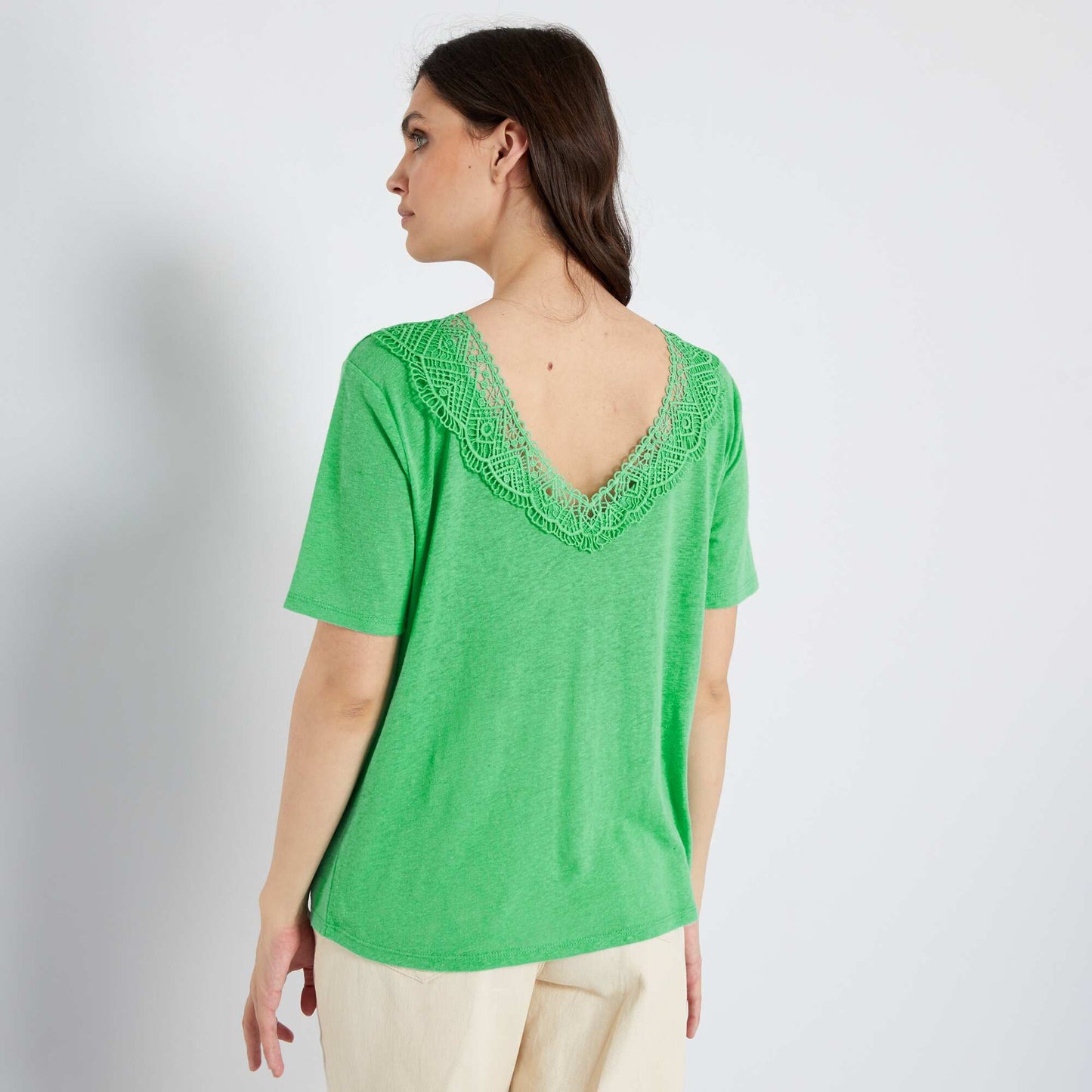 T-shirt with lace collar GREEN