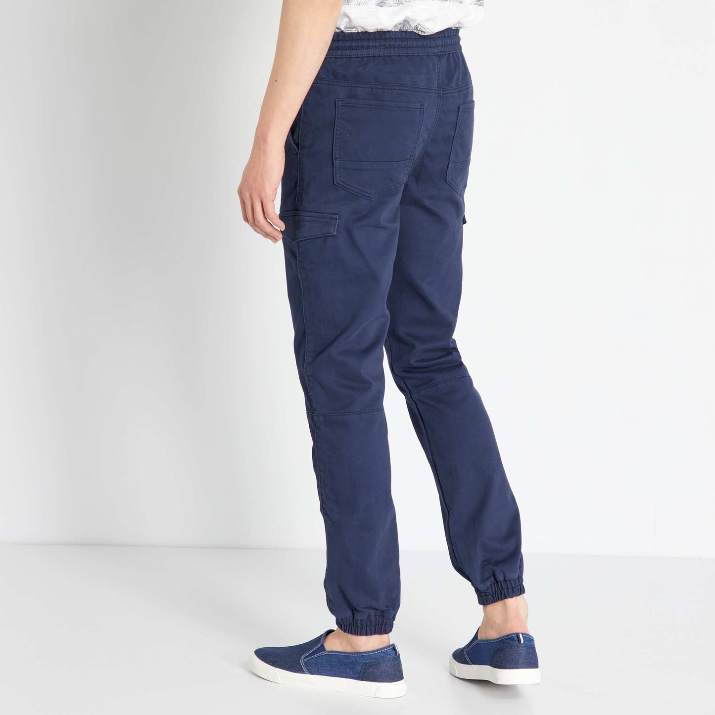 Slim-fit trousers with flap pockets BLUE