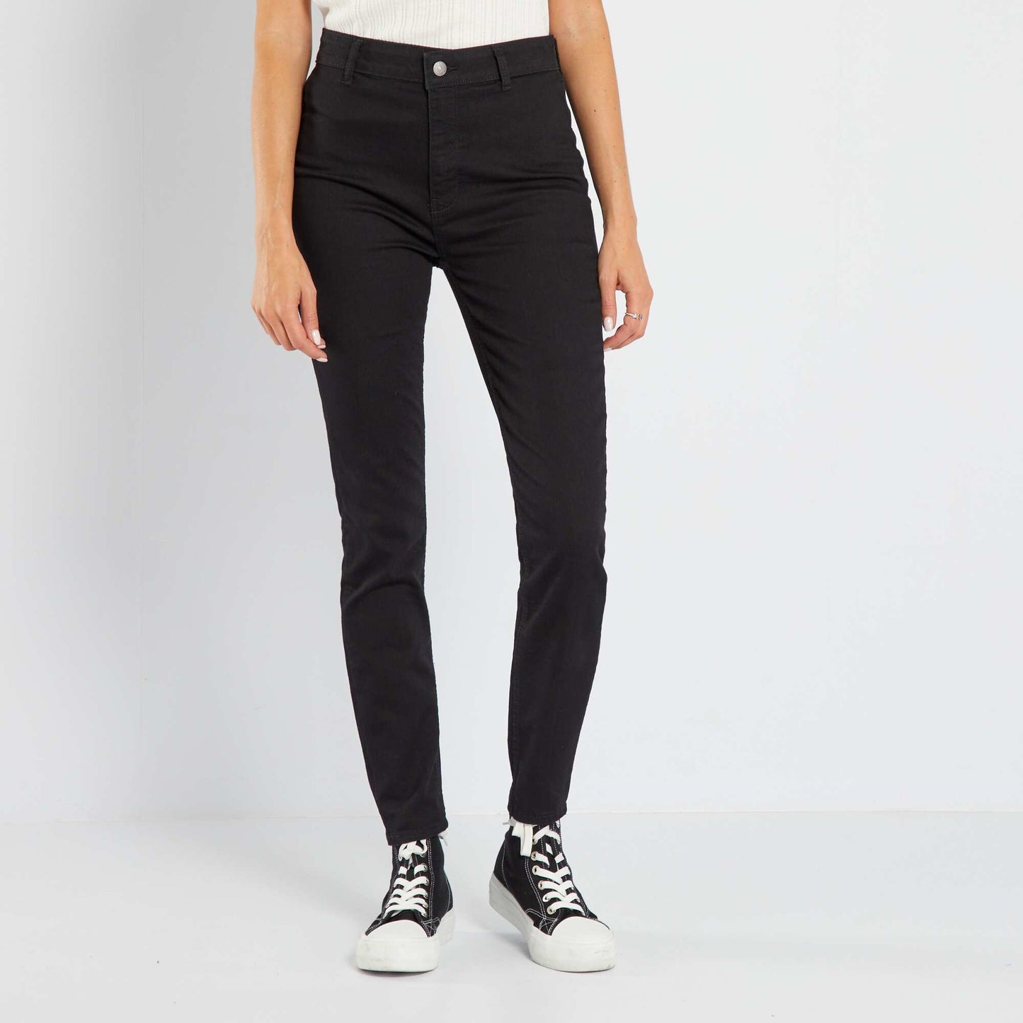 Skinny jeans/very fitted cut Black