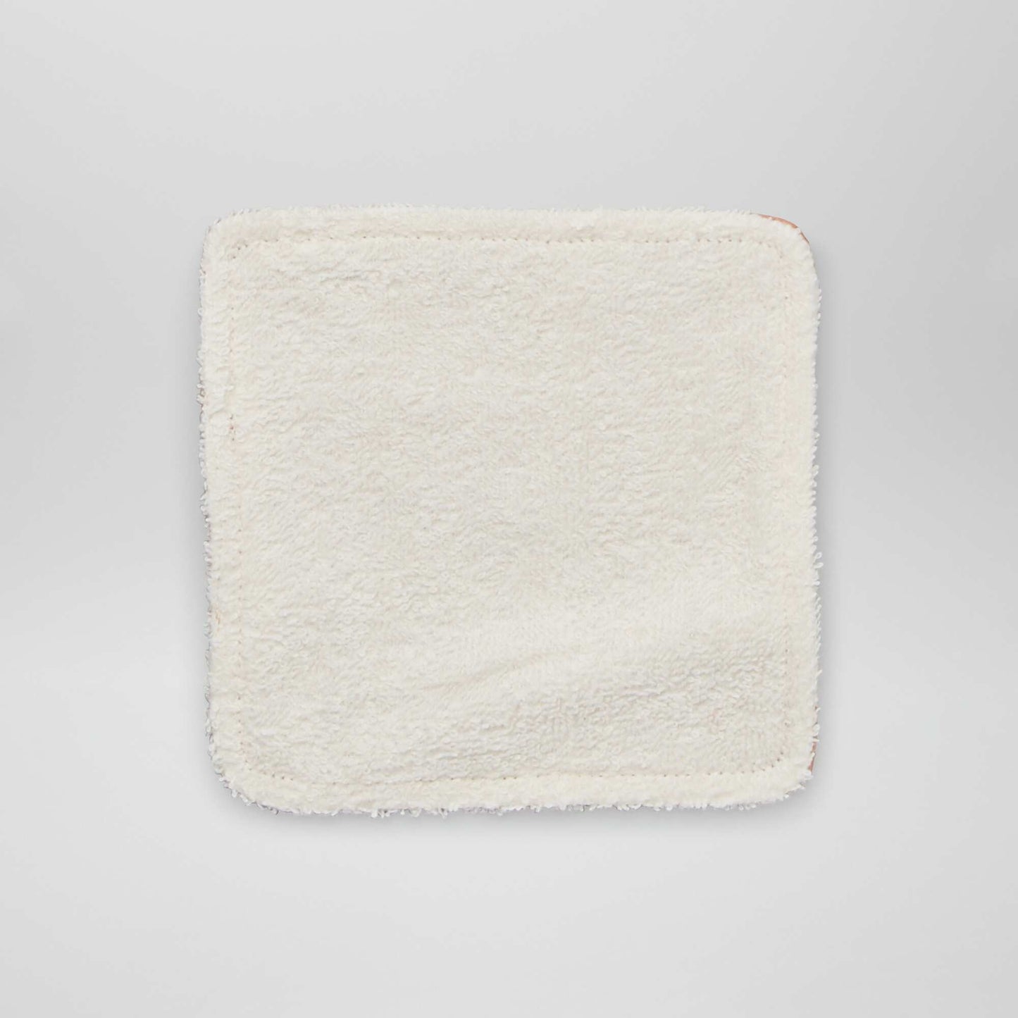 عبوة من 6 مناديل قابلة للغسل أبيض