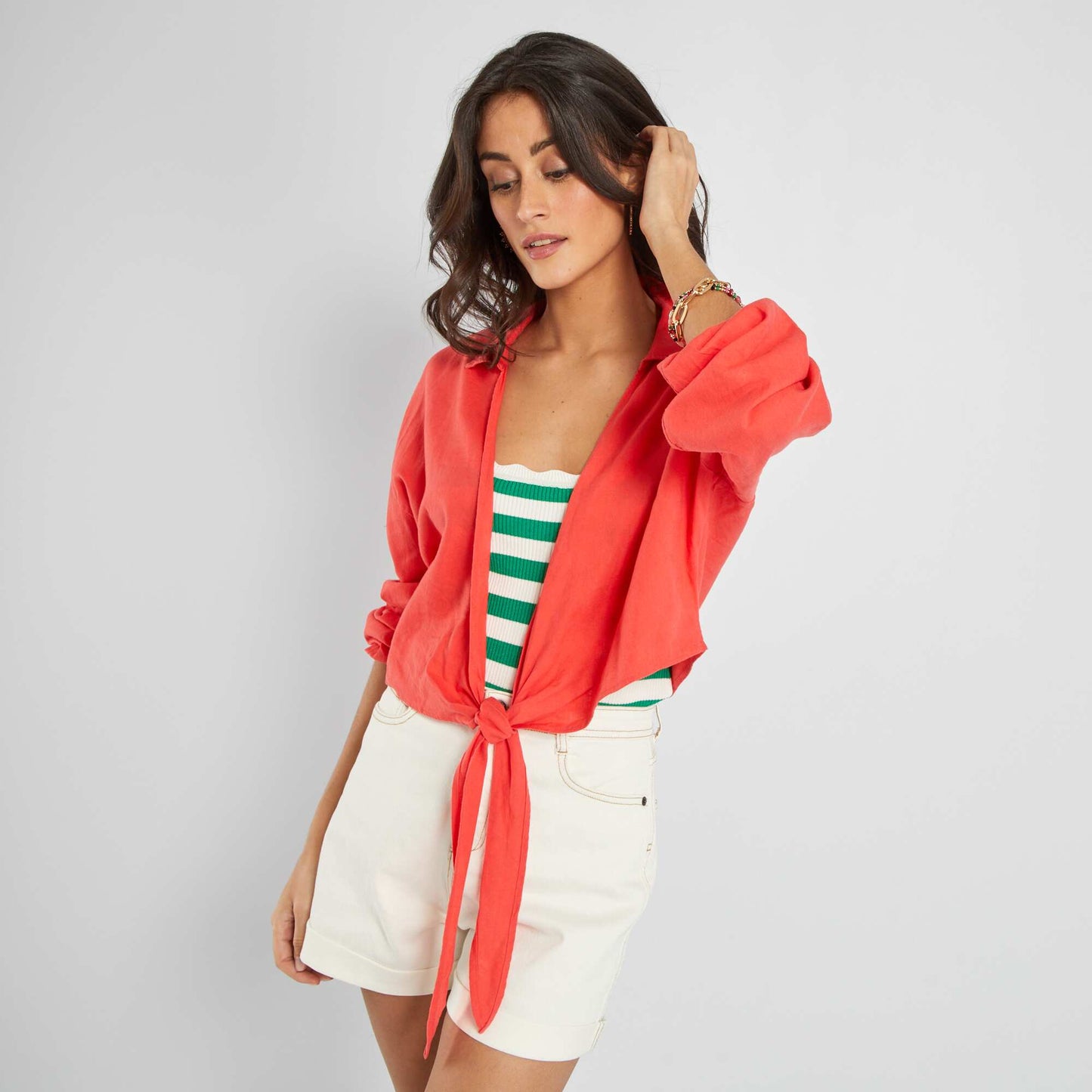 Cropped V-neck blouse Red